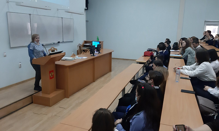 Конференция по итогам производственной практики среди студентов специальности 11.02.06 УУКЖТ