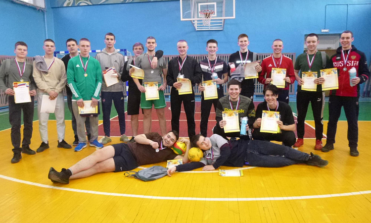 Первенство среди студентов КТЖТ КрИЖТ ИрГУПС  по мини-футболу