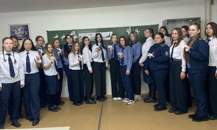 Студенты УУКЖТ ИрГУПС присоединились к Всероссийской патриотической акции «Блокадная ласточка»