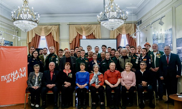 Накануне в Музее истории города Иркутска им. А. М. Сибирякова состоялось торжественное открытие выставки, посвящённой 50-летию БАМа и 25-летию Иркутского Регионального общественного движения «Ветераны комсомола»