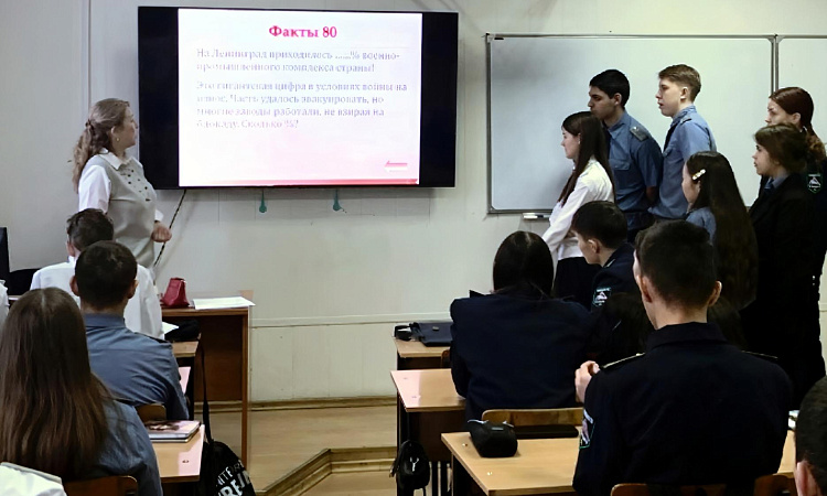 Студенты УУКЖТ ИрГУПС продолжают принимать участие во Всероссийской акции «Блокадной вечности страницы»