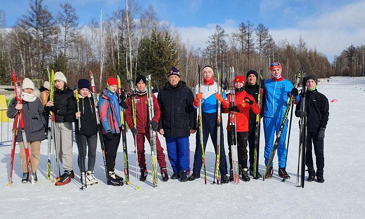Студенты ЗабИЖТ соревновались в лыжных гонках