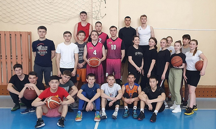 Подведены итоги соревнований по баскетболу