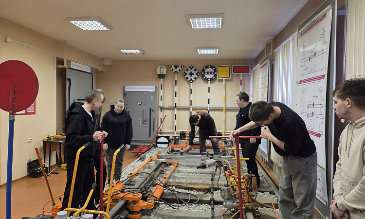 Студенческие дни науки-2026: состоялся семинар «Подрельсовое основание железных дорог»