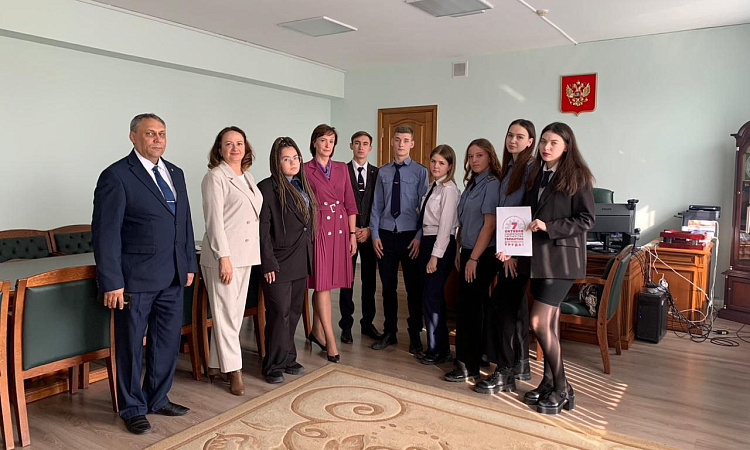 В УУКЖТ впервые подписано Соглашение между студентами и руководством колледжа.