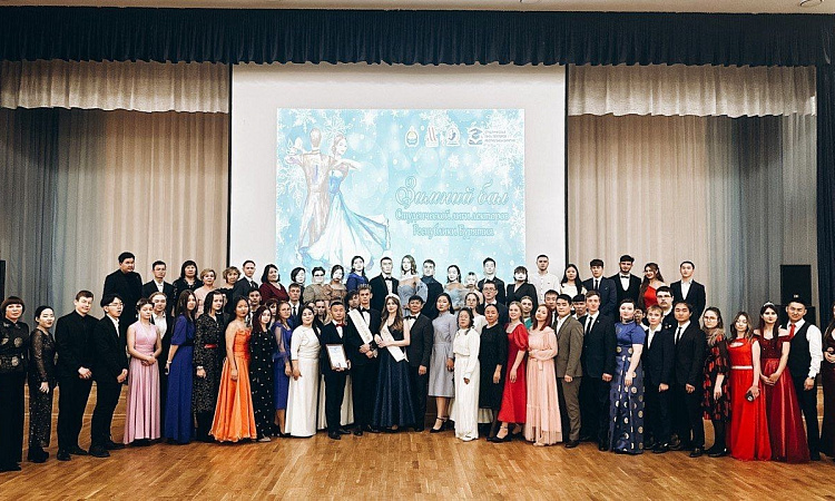  Студенты УУКЖТ ИрГУПС приняли участие в Зимнем бале студенческой лиги лекторов РБ. УУКЖТ ИрГУПС- просветитель 2024 года