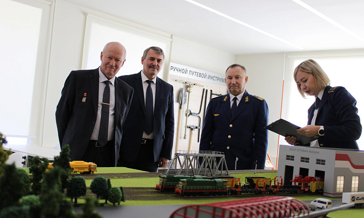 В ЧТЖТ открылась новая лаборатория