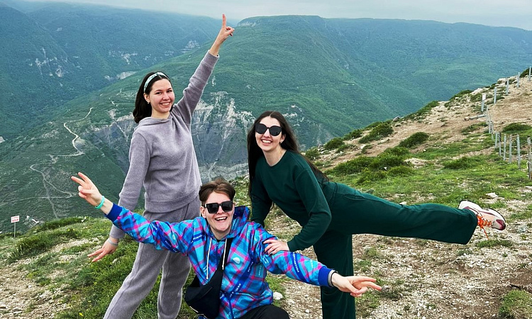 Больше, чем путешествие: студенты ЗабИЖТ побывали в туре по Кавказу