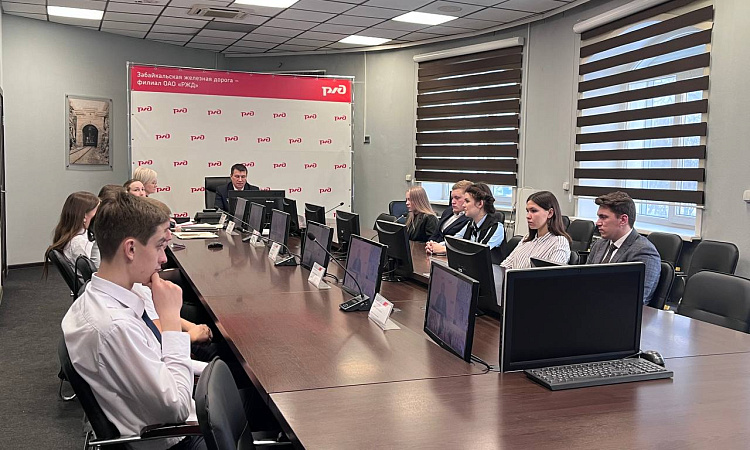 Студенты техникума приняли участие в конференции Центральной дирекции движения