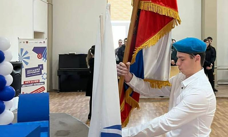 В рамках занятия "Разговоры о важном" состоялось обсуждение темы: "День памяти о геноциде советского народа нацистами и их пособниками"