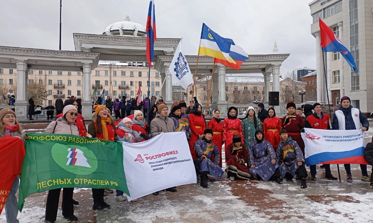 Студенты УУКЖТ ИрГУПС приняли участие в акции "Дружба народов"