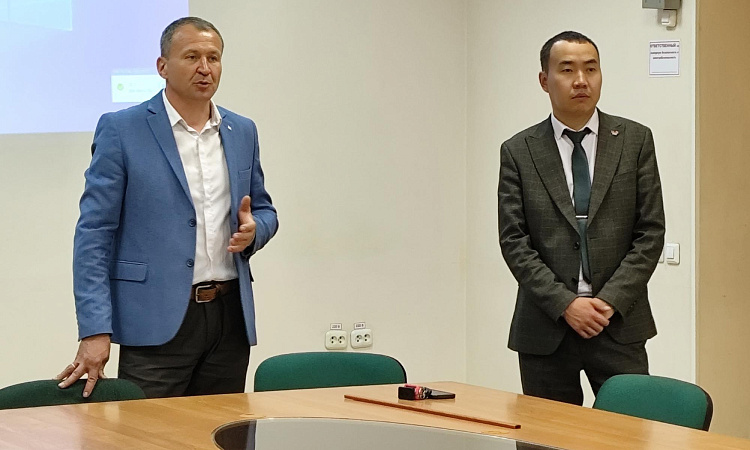 Студенты УУКЖТ ИрГУПС были на встрече с представителями Дирекции по ремонту пути