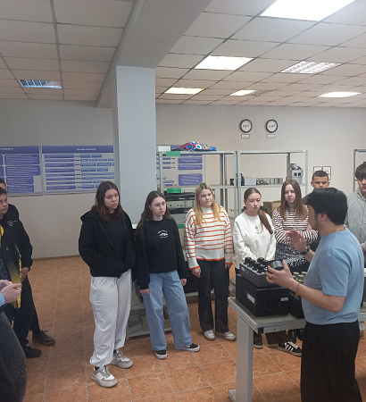 Выездное занятие для студентов прошло на производственных площадях в Забайкальском центре метрологии