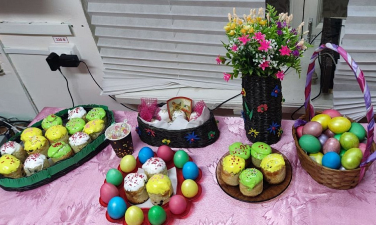 Пасха по-студенчески: кулинарный эксперимент в общежитие УУКЖТ