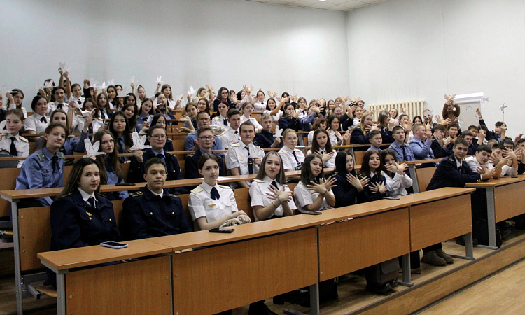 Встреча с песней "Летят журавли" в УУКЖТ ИрГУПС.