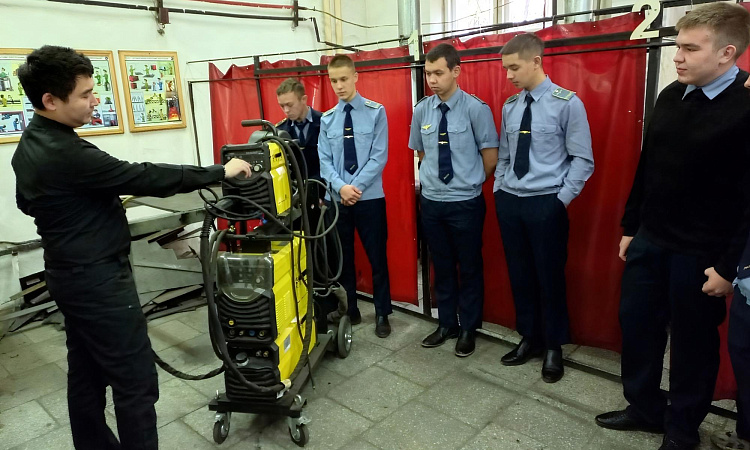 2 октября- День СПО. Продолжаем акцию "Покажем класс" в УУКЖТ ИрГУПС