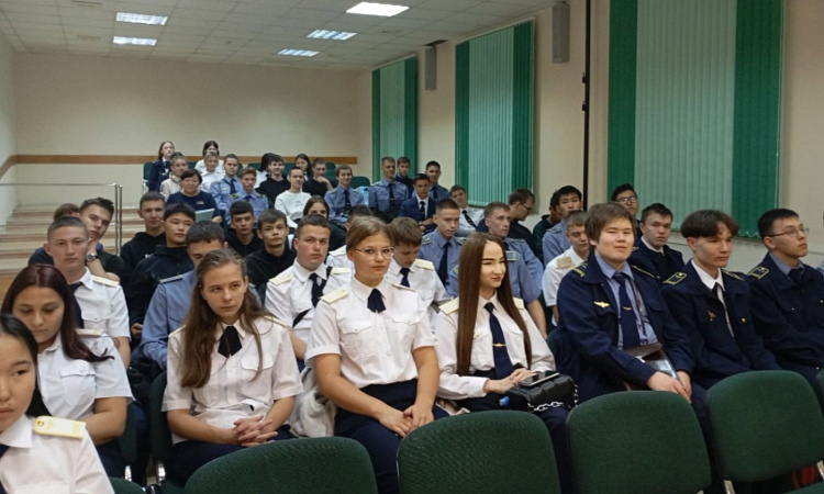 Встреча студентов УУКЖТ ИрГУПС с представителями уголовного розыска