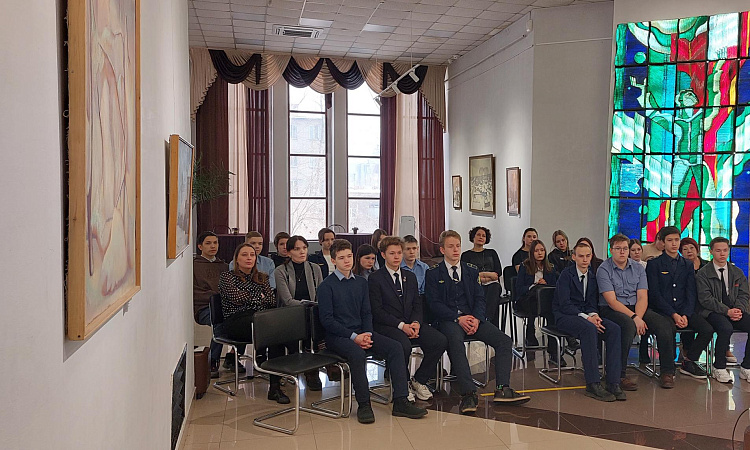 Студенты ЧТЖТ встретились с художником Романом Цымбало