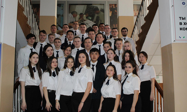 ДОРОГА СДЕЛАЛА ВЫБОР 