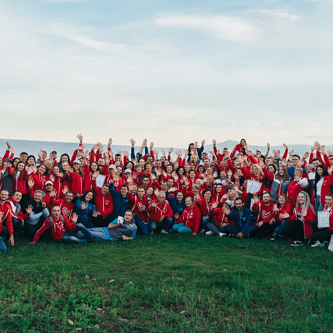 Сотрудники ИрГУПС приняли участие в экологической акции «Чистые берега Байкала», организованной ОАО «РЖД» 