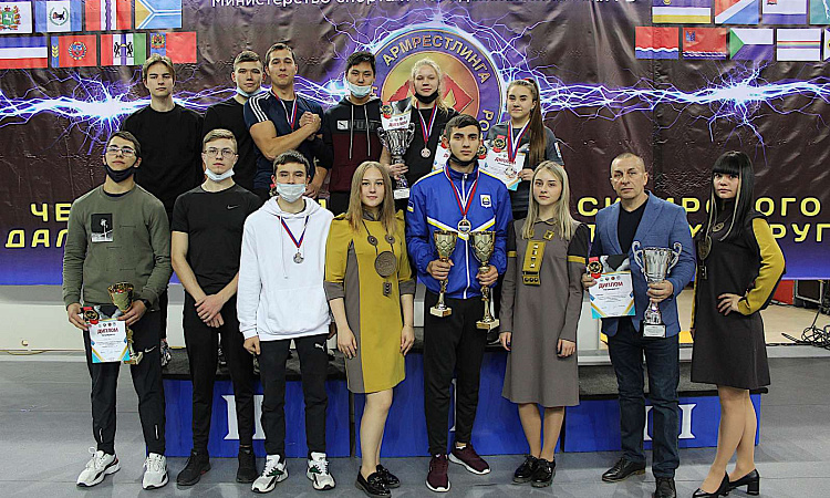 Серебряная победа студента УУКЖТ специальности 13.02.07 Эседова Вадима на ЧЕМПИОНАТЕ МИРА по армрестлингу