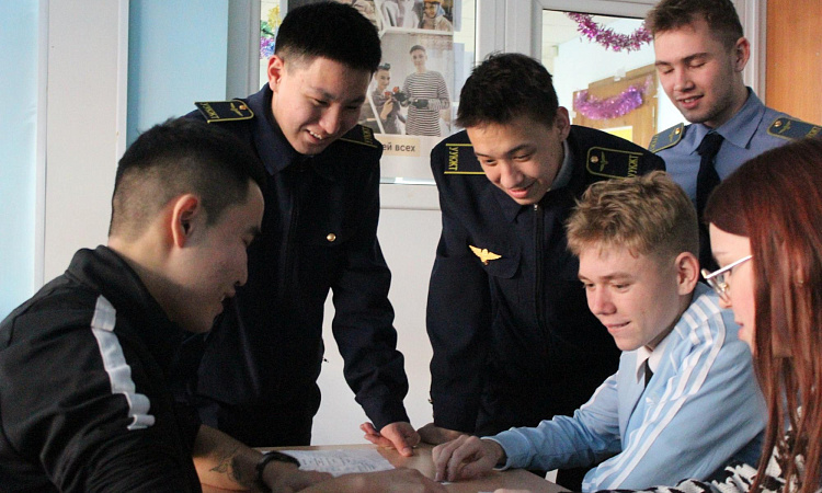 В УУКЖТ ИрГУПС прошел 2 этап квест-игры «SUPERстароста»