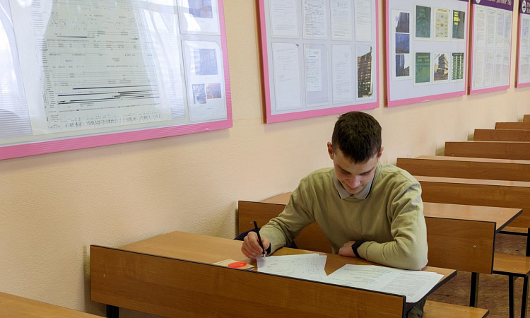 В ЗабИЖТ состоялась олимпиада «Паруса Надежды»