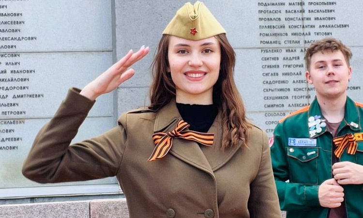 НАШИ В ПОЛУФИНАЛЕ "БОЛЬШОЙ ПЕРЕМЕНЫ"