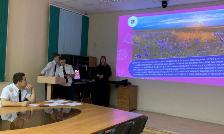 Квиз «Профессионалитетно» прошел сегодня среди студентов 1 курса специальностей, входящих в Федеральный Проект «Профессионалитет».