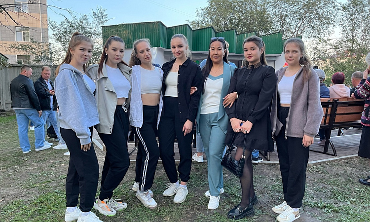 Студенты ЗабИЖТ приняли участие в открытии парка «Коллективный труд»