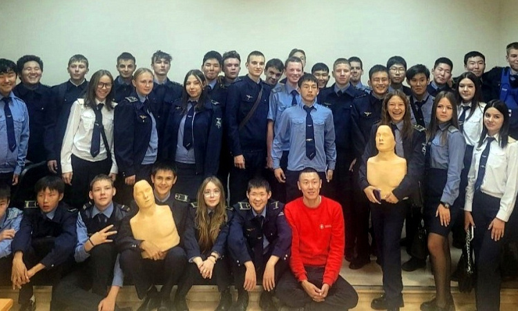 Студенты УУКЖТ ИрГУПС присоединились к Всероссийской акции «Помоги первым!»