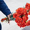 Возложение цветов к мемориалу