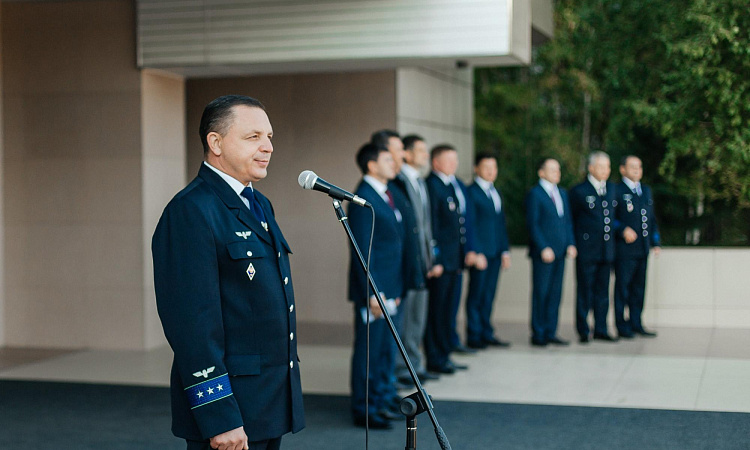 День знаний в ЗабИЖТ начался с торжественной линейки
