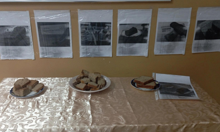 Акция памяти «Блокадный хлеб» в общежитии УУКЖТ ИрГУПС