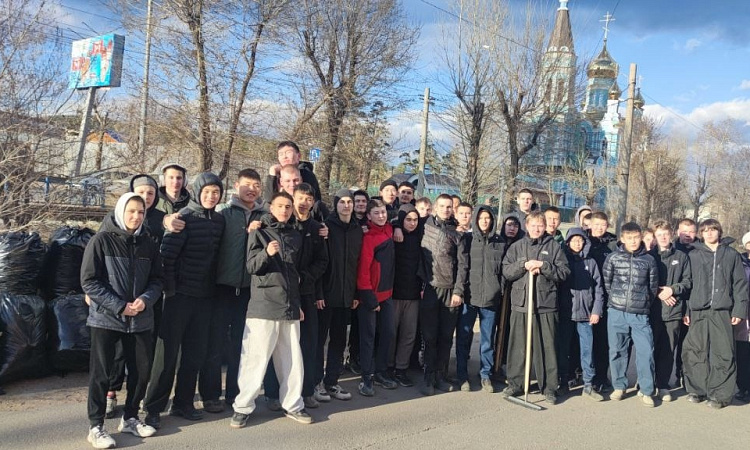 Весна пришла — порядок навели!