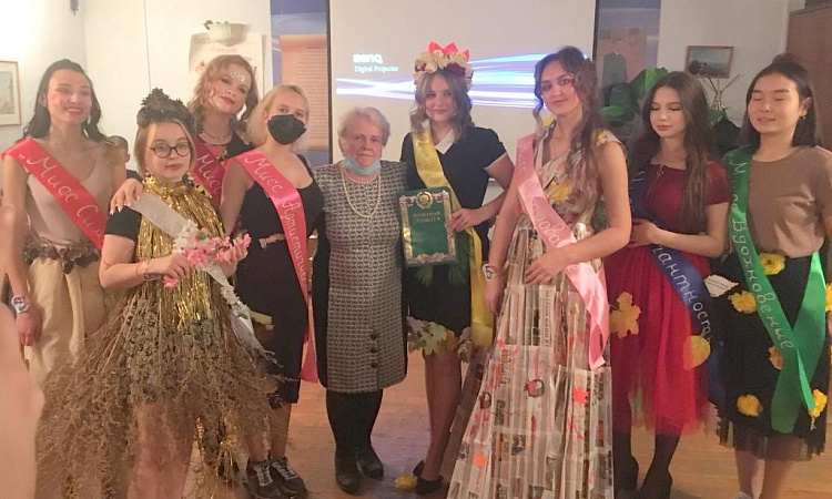 МИСС ОСЕНЬ-21 традиционный конкурс в общежитии № 6 