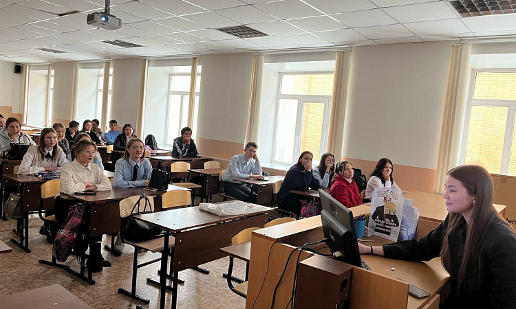 Круглый стол по правилам дорожного движения прошел в ЧТЖТ Круглый стол по правилам дорожного движения прошел в ЧТЖТ