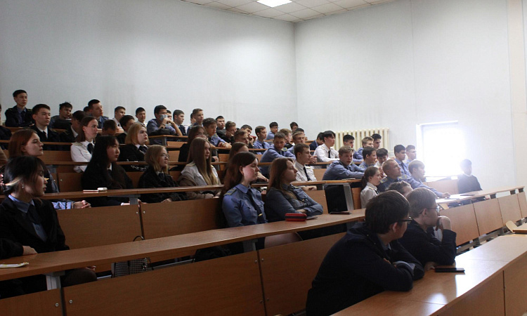 Знание.Кино Кинопоказ ко Дню Победы 2023