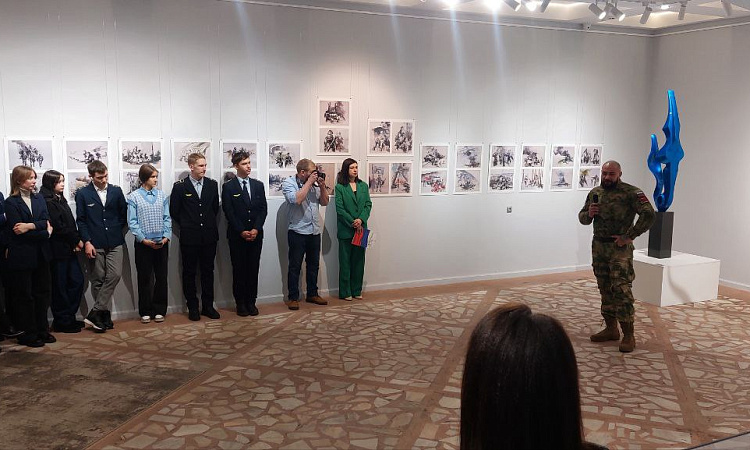 Студенты ЧТЖТ посетили выставку «Свои»