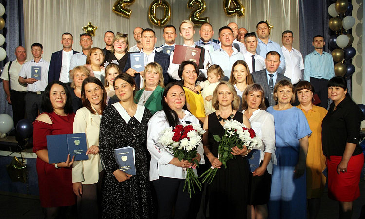 Торжественное вручение дипломов об окончании УУКЖТ ИрГУПС состоялось сегодня для студентов заочного отделения