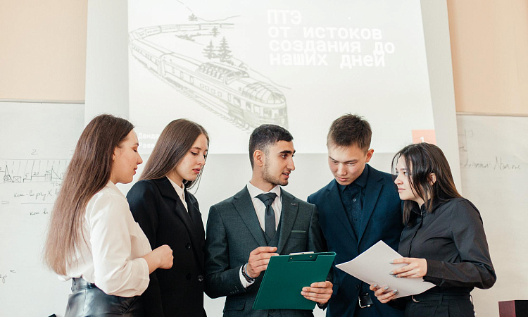 ЗабИЖТ предлагает получить профессию проводника пассажирского вагона