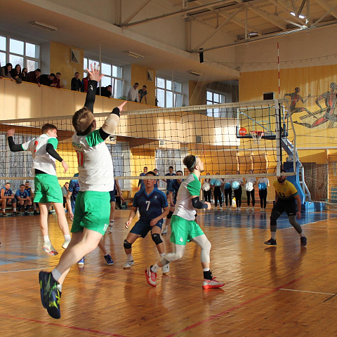 Команда ИрГУПС заняла I место в соревнованиях по волейболу