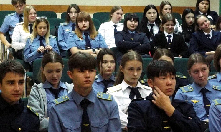 В УУКЖТ ИрГУПС проходят "Разговоры о важном"