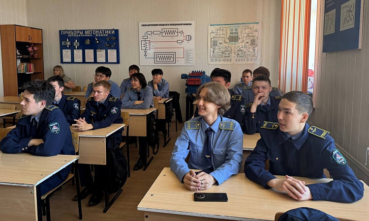 В УУКЖТ ИрГУПС проходят лекции Студенческой Лиги лекторов РБ