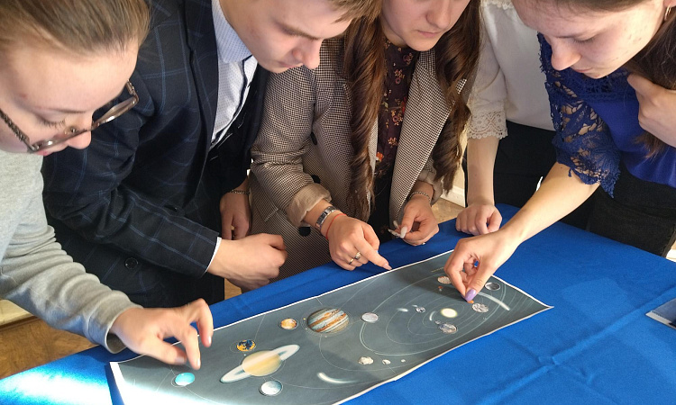 Квест «Молодёжные Космические Станции»