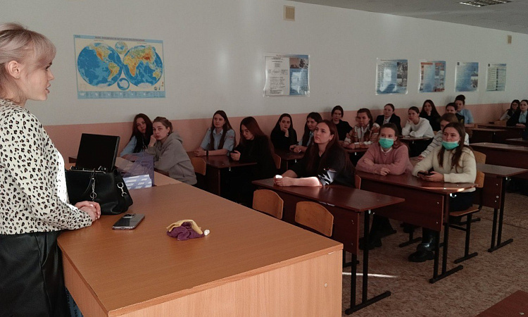 Студентам техникума рассказали о трудоустройстве 