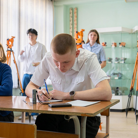 На межвузовской олимпиаде в ИрГУПС студенты СПО продемонстрировали высокие результаты