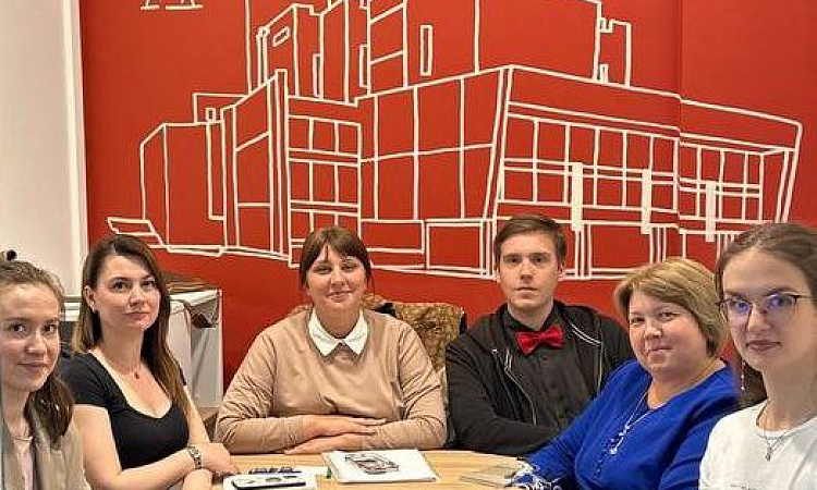 Профориентация школьников и трудоустройство студентов – этим вопросам было посвящено очередное заседание совета Молодежного кадрового клуба, состоявшееся на базе Центра оказания услуг «Мой бизнес»