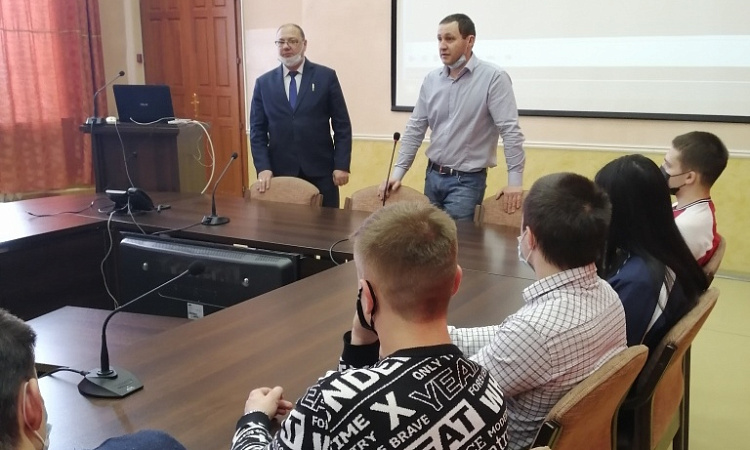 Встреча студентов 3 и 4 курсов специальности СЖД с представителем ОАО "РЖД"