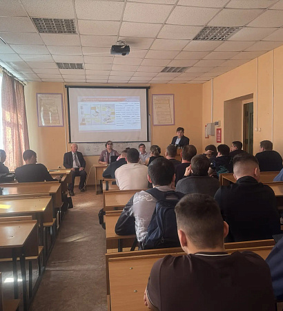 Студенческие дни науки-2026: состоялся круглый стол «Причины сбоев спутниковой навигационной системы устройства КЛУБ-У в границах Забайкальской железной дороги»